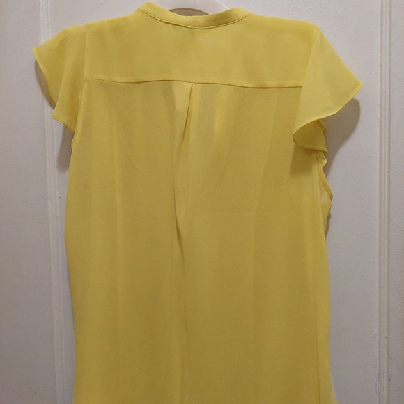 H&M Pintucked Pleated Yellow Blouse Sz 14 NWT - Picture 2 of 3